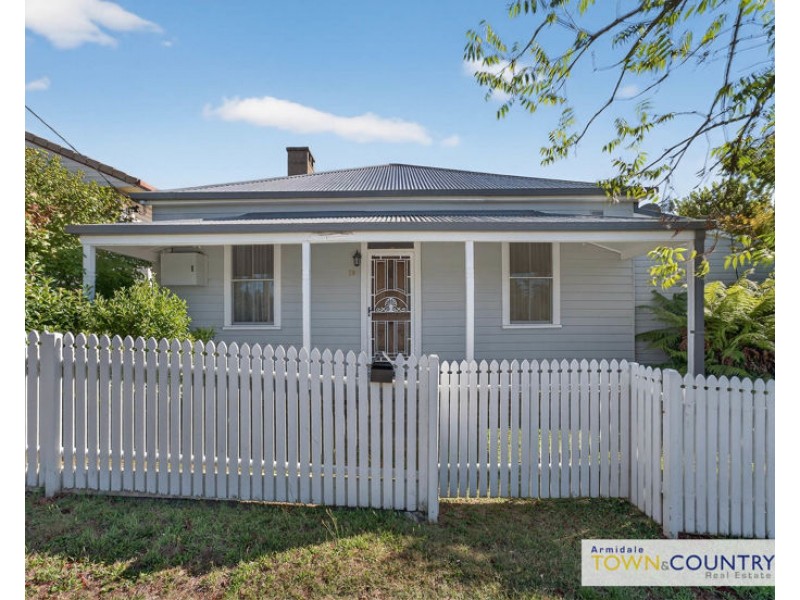 79 Mann Street, Armidale NSW 2350