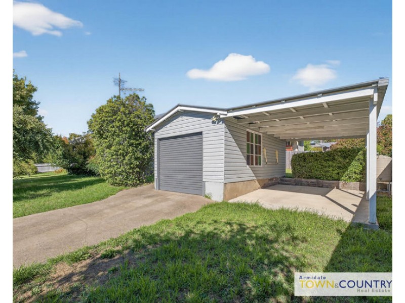 79 Mann Street, Armidale NSW 2350