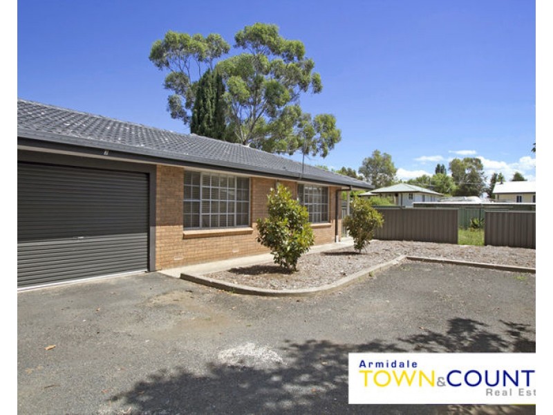 3/15 Queen Elizabeth Drive, Armidale NSW 2350
