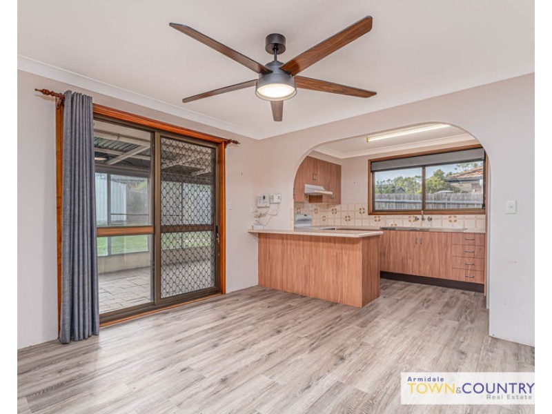 12 Kennedy Street, Armidale NSW 2350