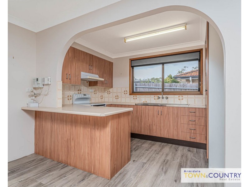 12 Kennedy Street, Armidale NSW 2350