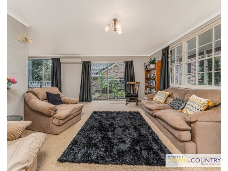 12 Nyssa Street, Armidale NSW 2350