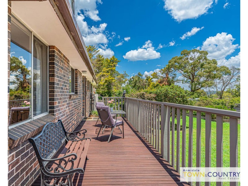 12 Nyssa Street, Armidale NSW 2350