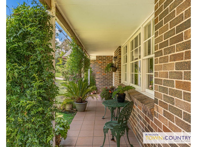 12 Nyssa Street, Armidale NSW 2350