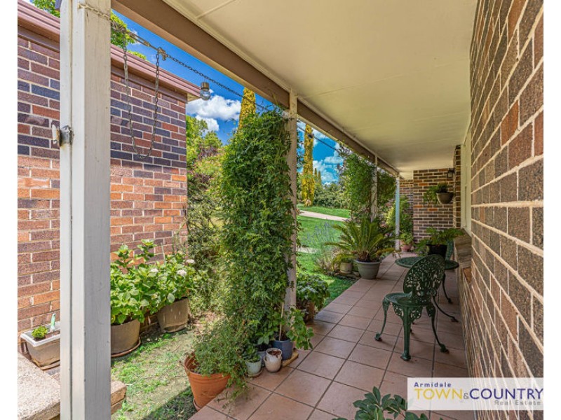 12 Nyssa Street, Armidale NSW 2350