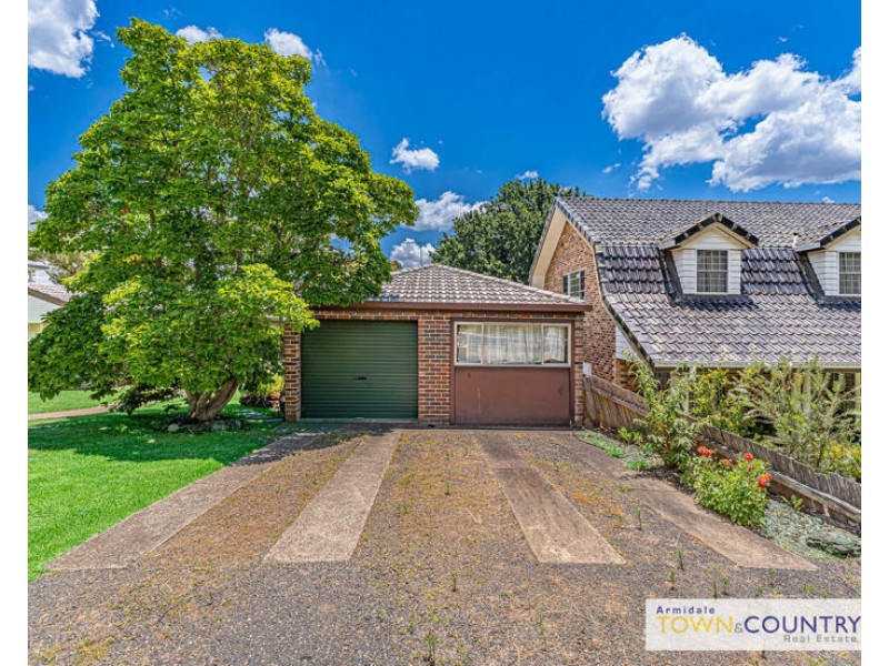 12 Nyssa Street, Armidale NSW 2350