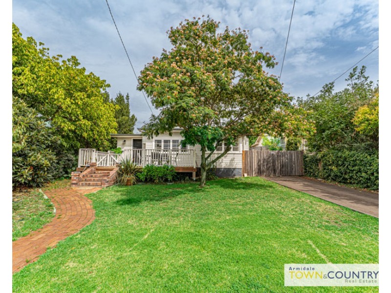 6 Rockvale Road, Armidale NSW 2350
