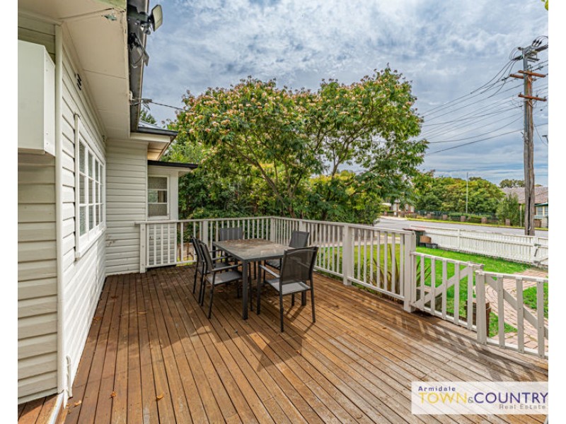 6 Rockvale Road, Armidale NSW 2350