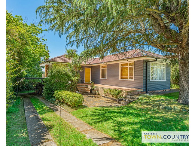 33 Dangar Street, Armidale NSW 2350