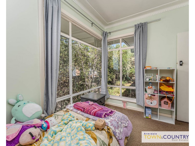 33 Dangar Street, Armidale NSW 2350