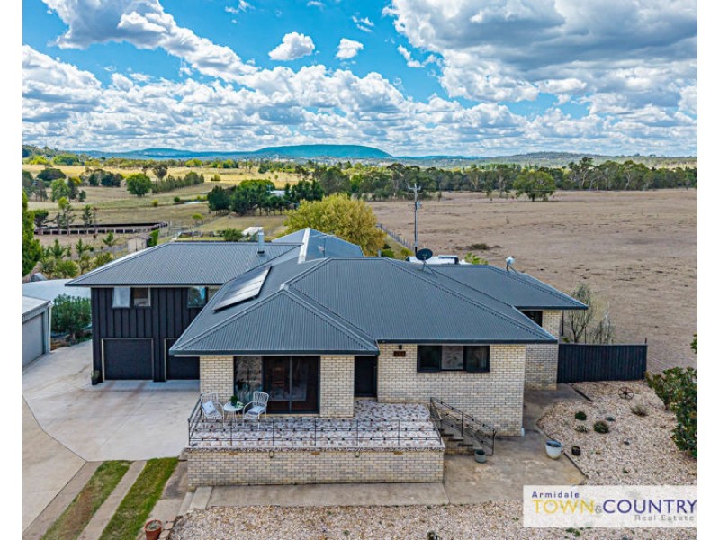 174 Old Inverell Road, Armidale NSW 2350