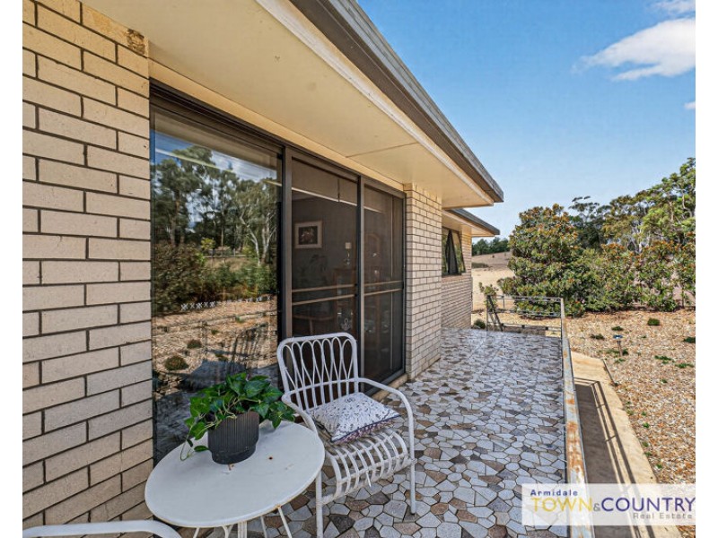 174 Old Inverell Road, Armidale NSW 2350