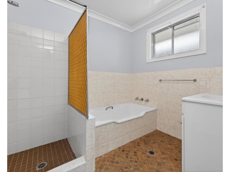 69 Butler Street, Armidale NSW 2350