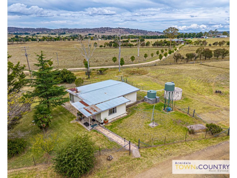 49 McCannas Road, Armidale NSW 2350