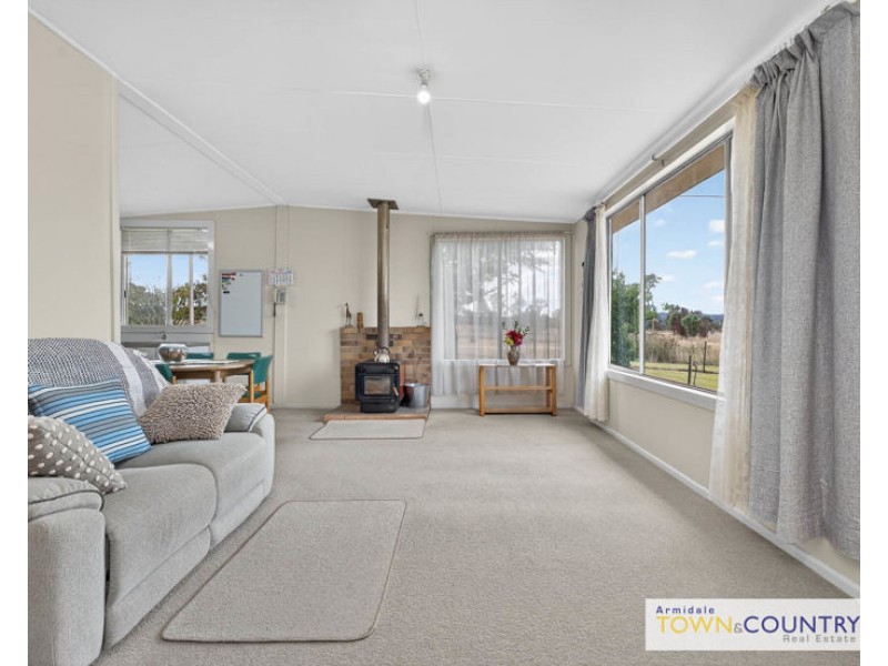 49 McCannas Road, Armidale NSW 2350