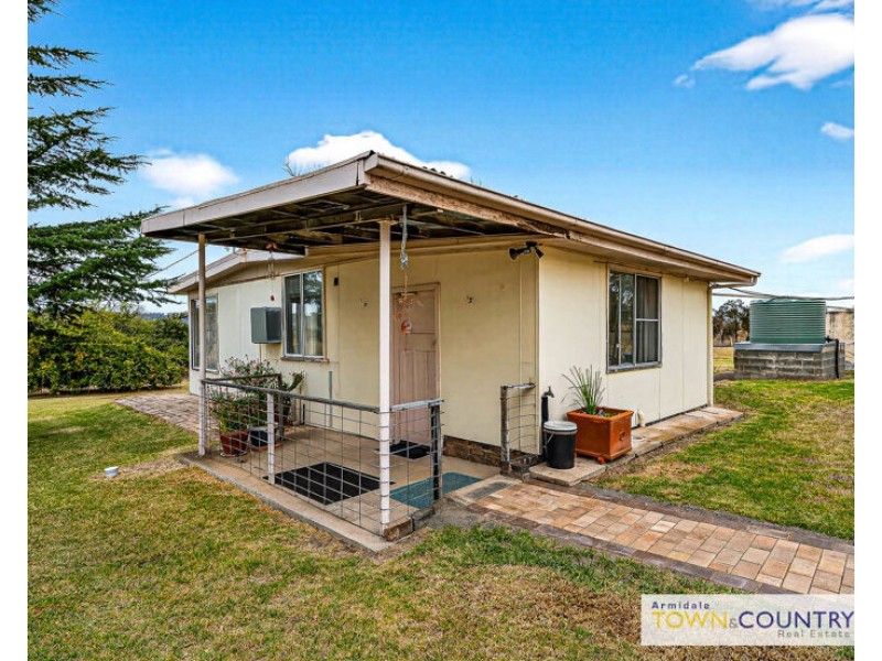 49 McCannas Road, Armidale NSW 2350