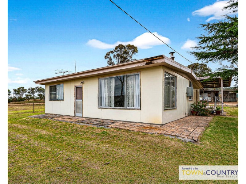 49 McCannas Road, Armidale NSW 2350