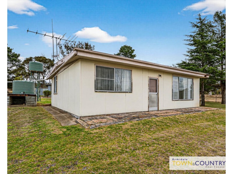 49 McCannas Road, Armidale NSW 2350