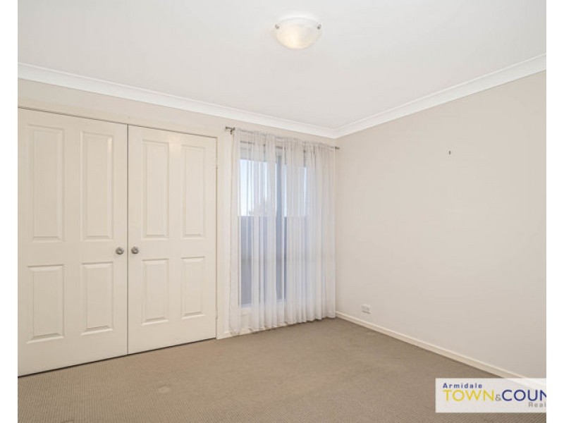 28 Albion Close, Armidale NSW 2350
