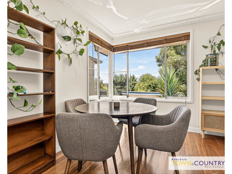 9 Laurence Avenue, Armidale NSW 2350