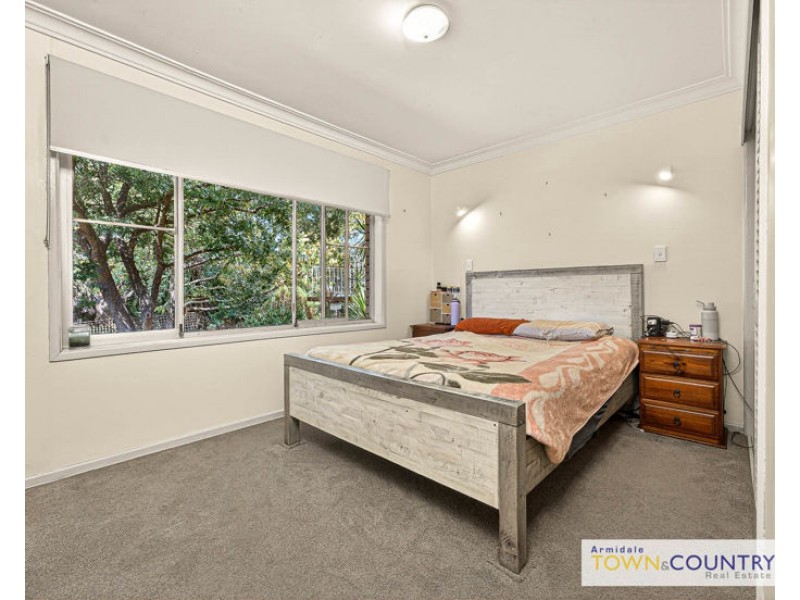 9 Laurence Avenue, Armidale NSW 2350