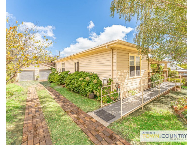 192 Jessie Street, Armidale NSW 2350