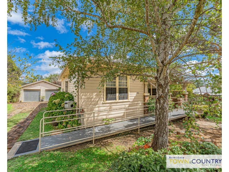 192 Jessie Street, Armidale NSW 2350