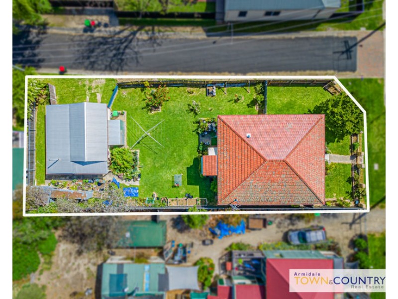 174 Chapel Street, Armidale NSW 2350