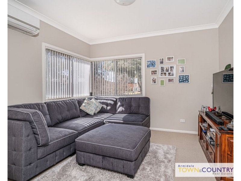 174 Chapel Street, Armidale NSW 2350