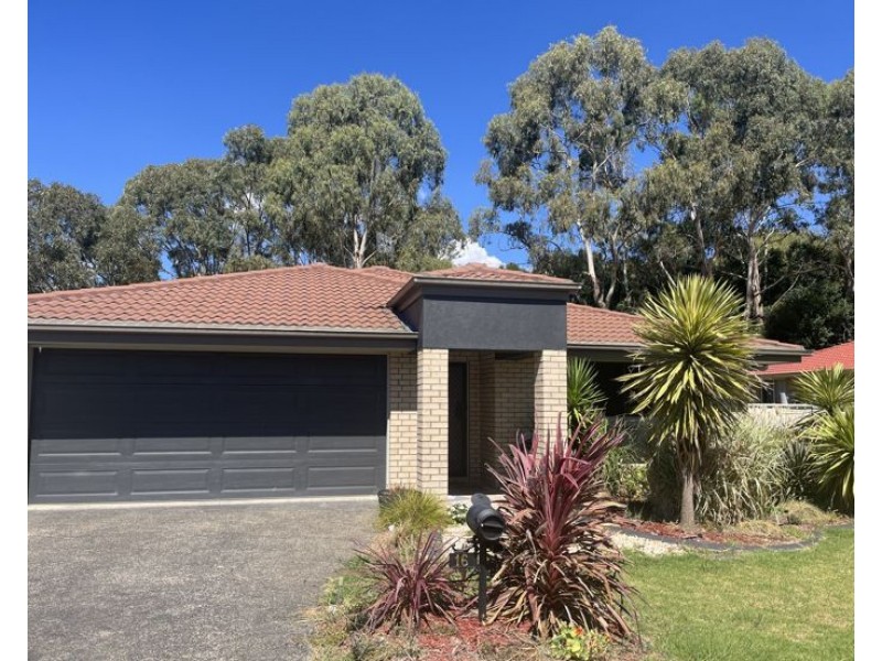 16 Earle Page Drive, Armidale NSW 2350