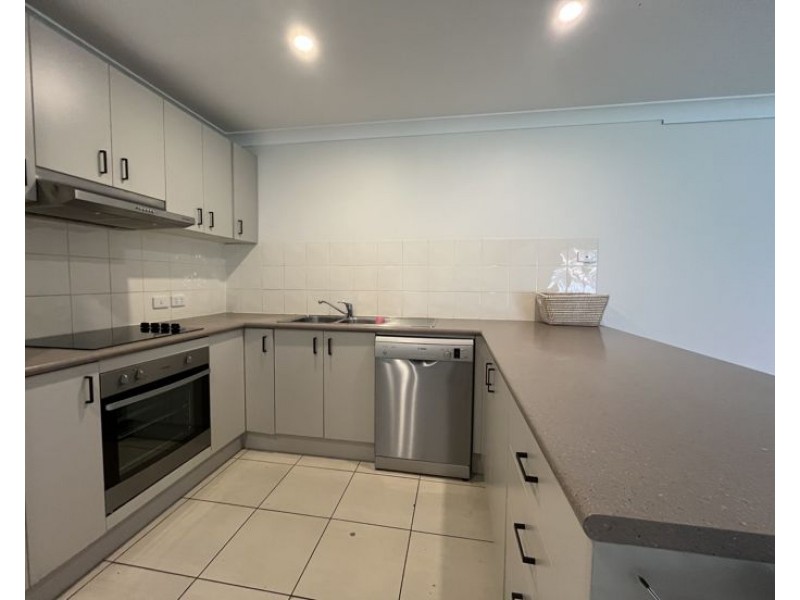 16 Earle Page Drive, Armidale NSW 2350