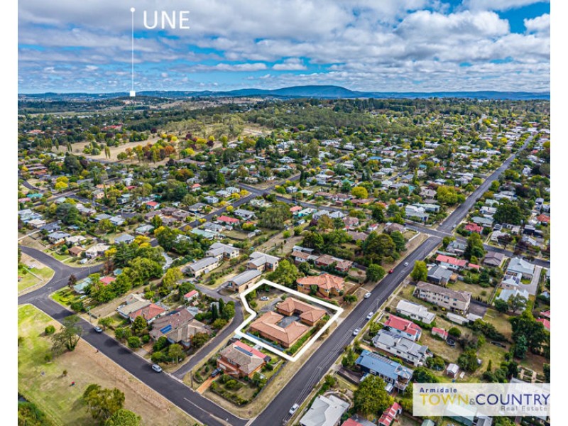 Unit 3/ 76 Faulkner Street, Armidale NSW 2350