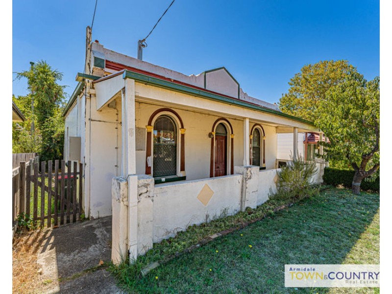 261 Beardy Street, Armidale NSW 2350