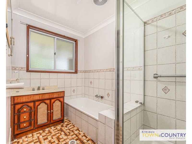 14 Baldwyn Street, Armidale NSW 2350