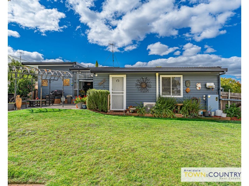 88 Newton Street, Armidale NSW 2350