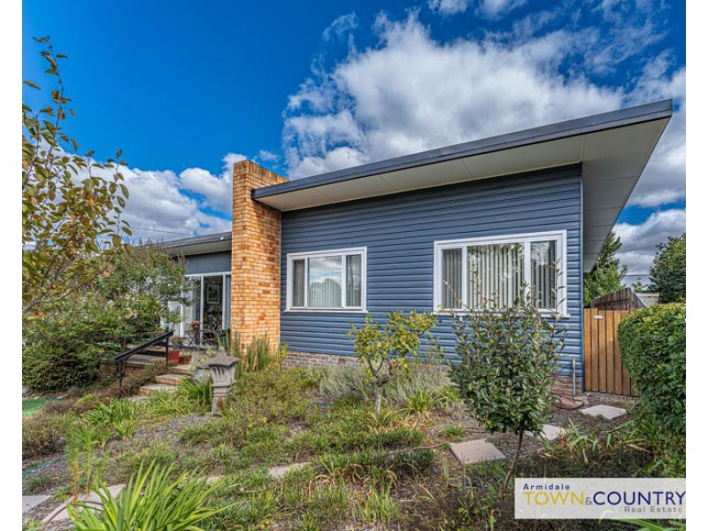 88 Newton Street, Armidale NSW 2350