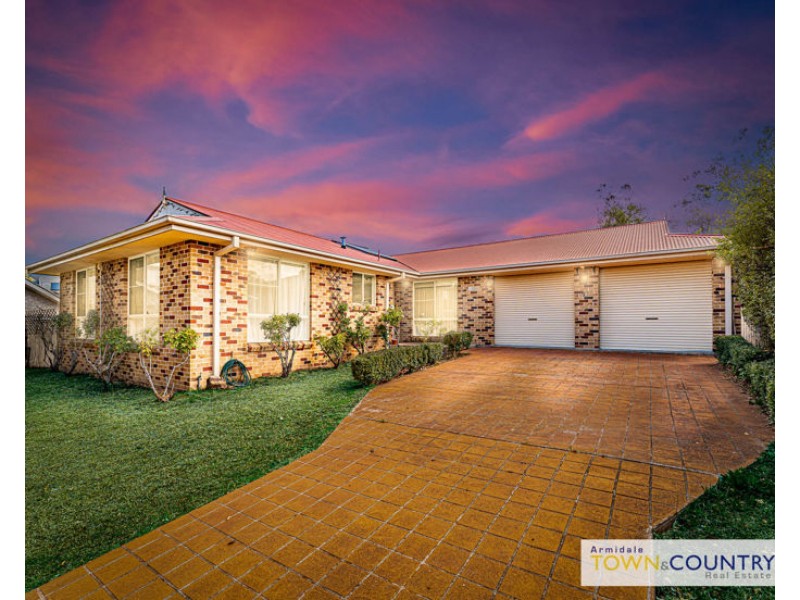 16 Erin Court, Armidale NSW 2350