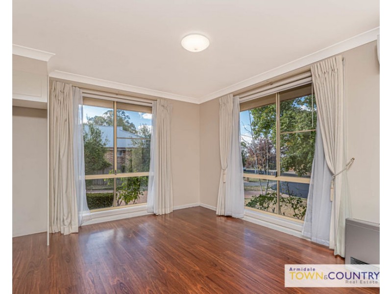 16 Erin Court, Armidale NSW 2350
