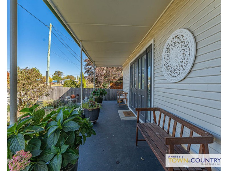 5 Grafton Road, Armidale NSW 2350