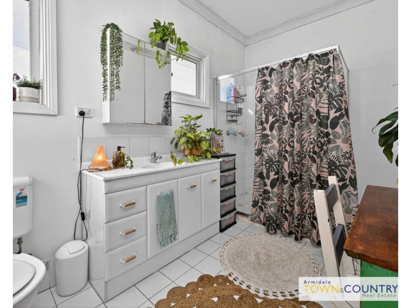 5 Grafton Road, Armidale NSW 2350