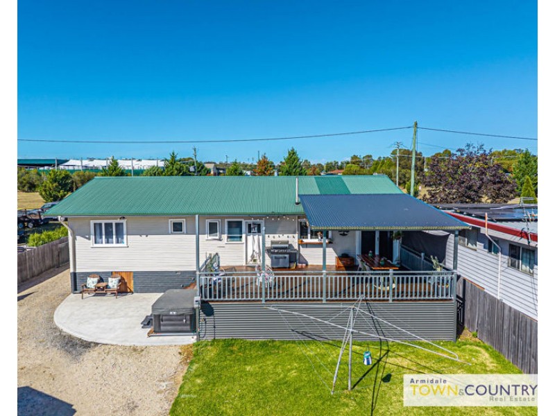 5 Grafton Road, Armidale NSW 2350