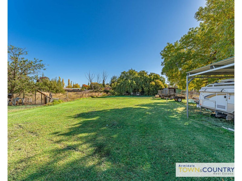 5 Grafton Road, Armidale NSW 2350