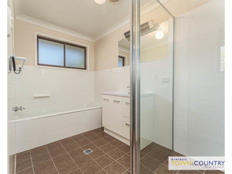40 Dalton Drive, Armidale NSW 2350