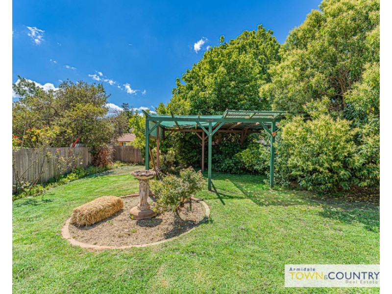 40 Dalton Drive, Armidale NSW 2350