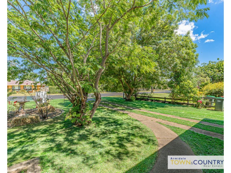 40 Dalton Drive, Armidale NSW 2350