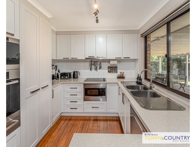 14 Newling Avenue, Armidale NSW 2350