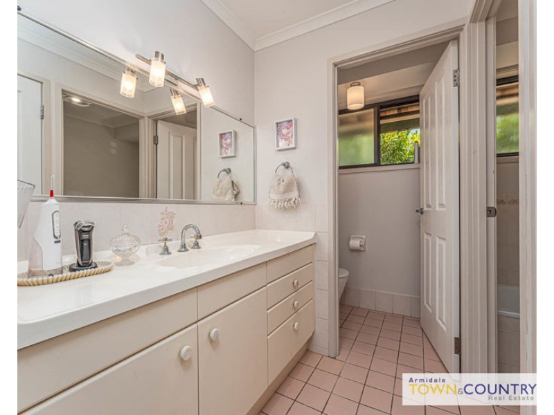 14 Newling Avenue, Armidale NSW 2350