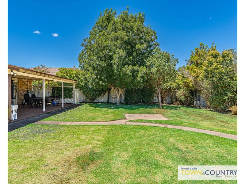 14 Newling Avenue, Armidale NSW 2350