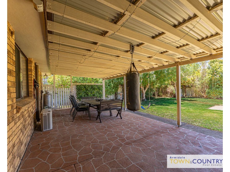 14 Newling Avenue, Armidale NSW 2350