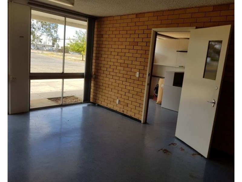 Level 1, 46 Seaton Street, Armidale NSW 2350